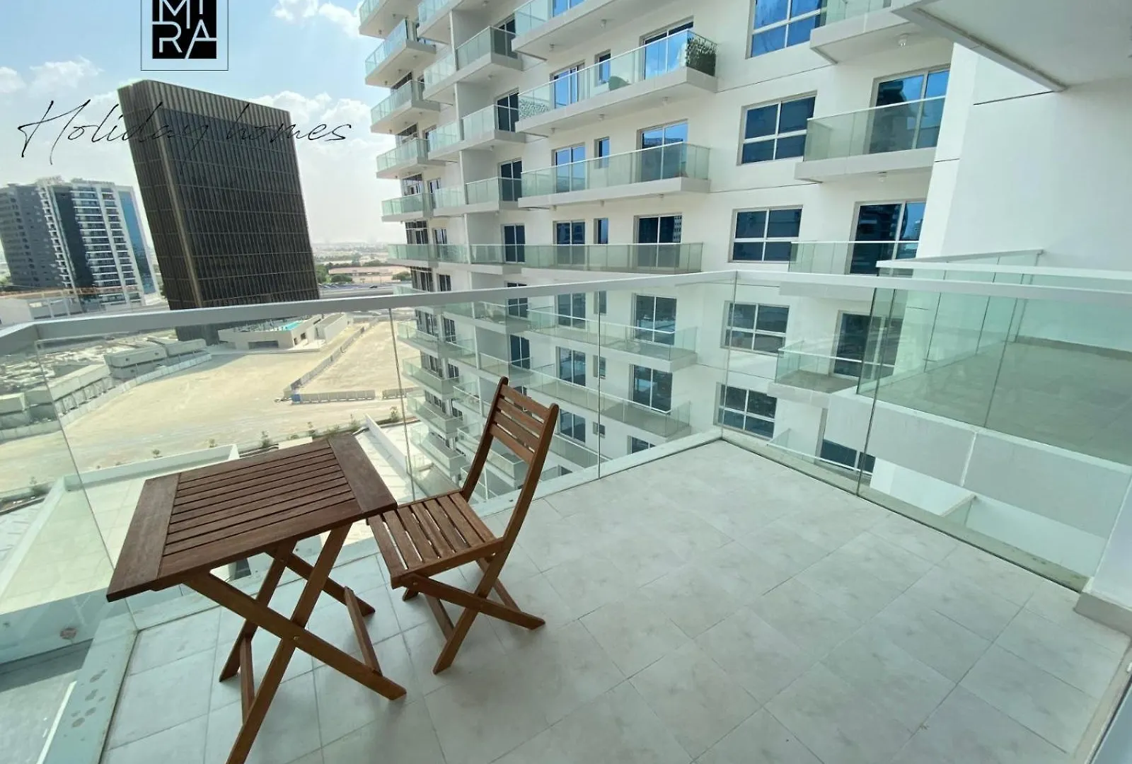Mira Holiday Homes - Beautiful Studio In Ag Tower - 4 Min To Downtown Dubai 0*,
